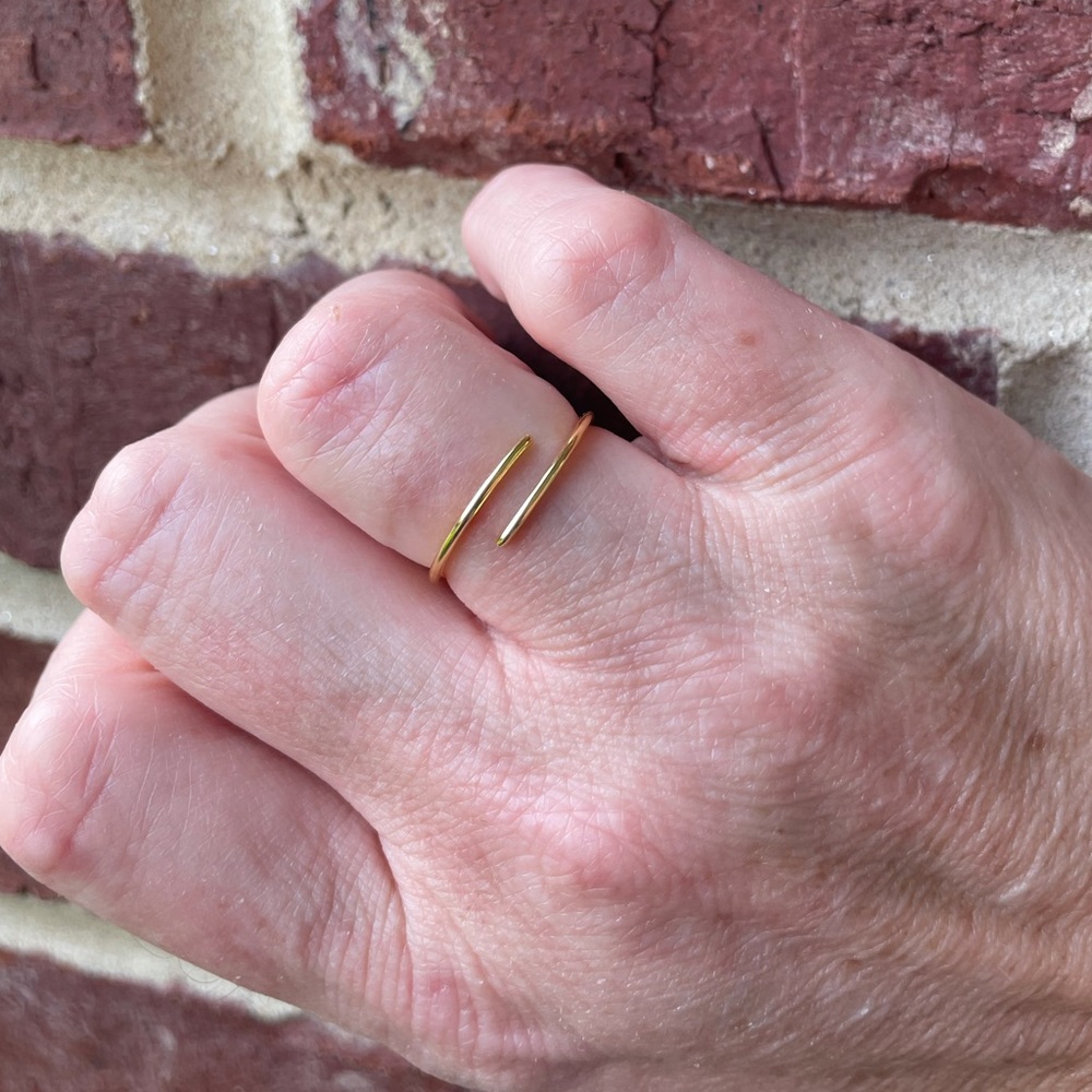 Simple Gold or Silver Wrap Ring - Picture 1 of 3
